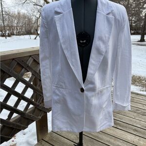 Elegant White Linen-Blend Blazer